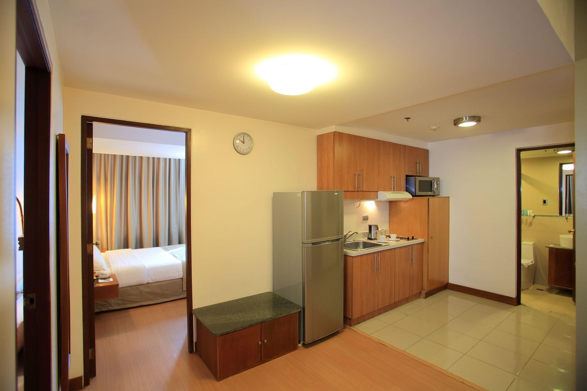 The Malayan Plaza Hotel Pasig City Dış mekan fotoğraf
