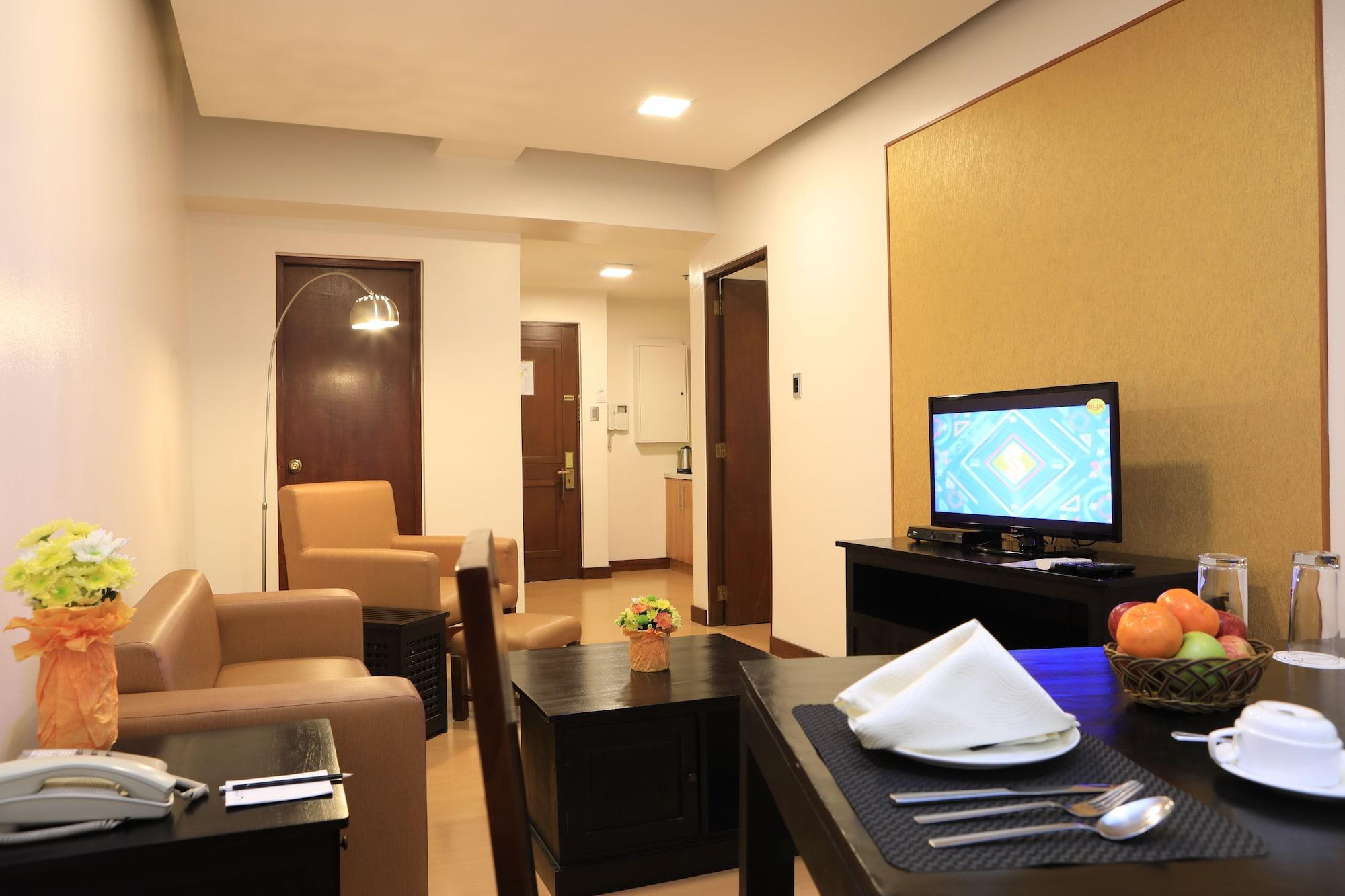 The Malayan Plaza Hotel Pasig City Dış mekan fotoğraf