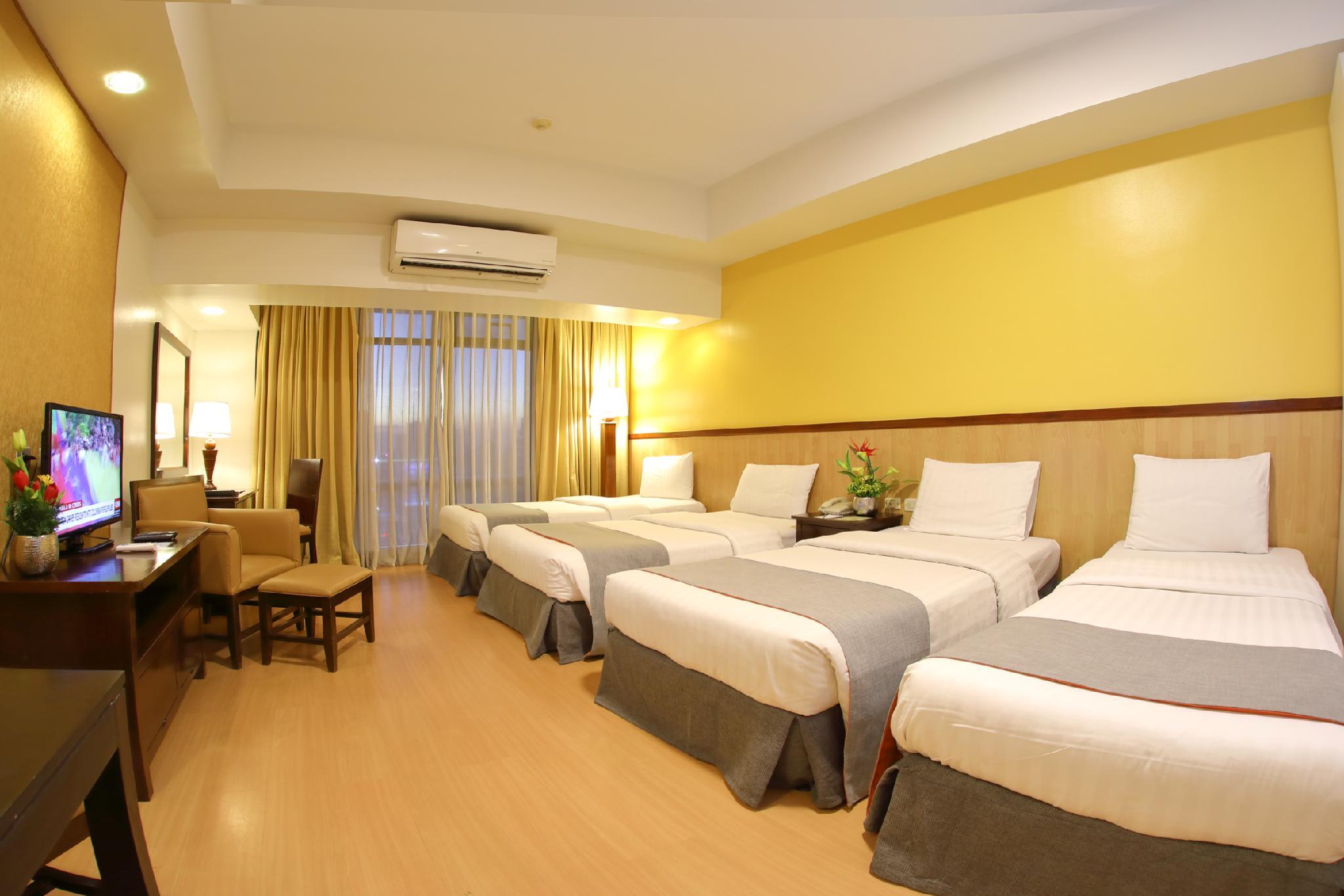 The Malayan Plaza Hotel Pasig City Dış mekan fotoğraf