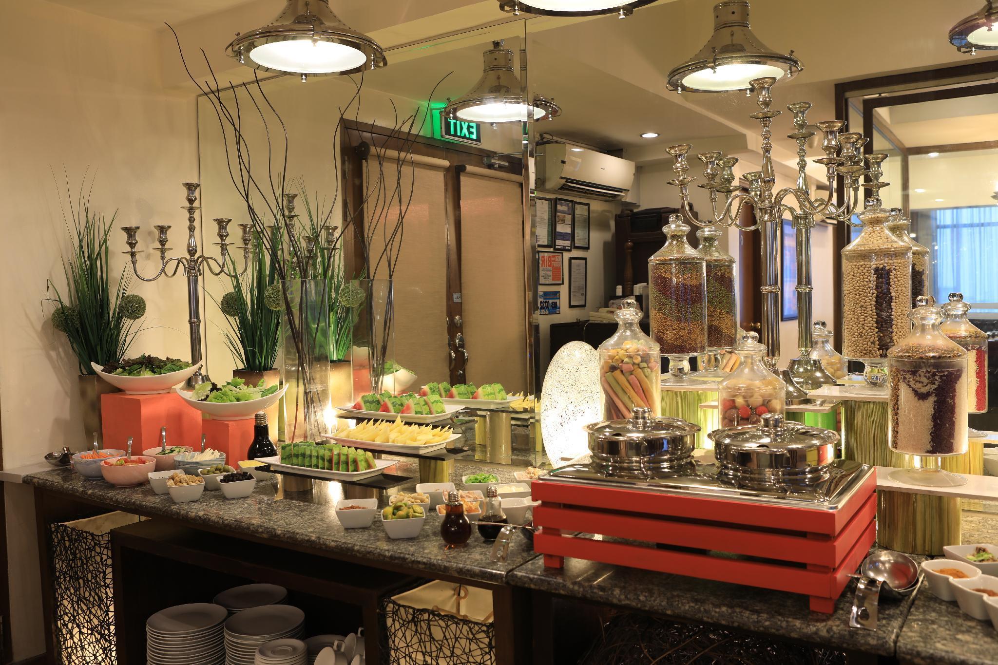 The Malayan Plaza Hotel Pasig City Dış mekan fotoğraf