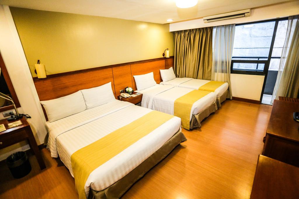 The Malayan Plaza Hotel Pasig City Dış mekan fotoğraf
