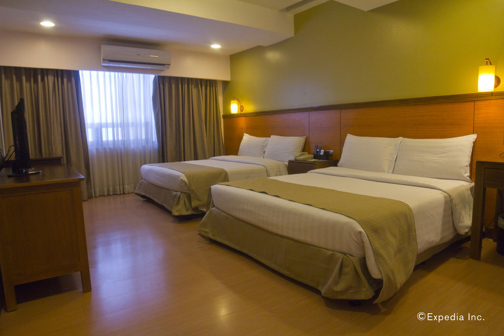 The Malayan Plaza Hotel Pasig City Dış mekan fotoğraf