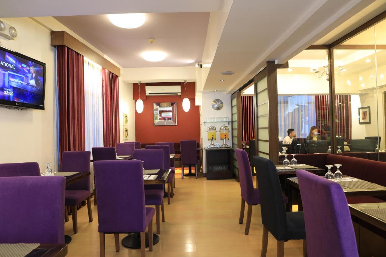 The Malayan Plaza Hotel Pasig City Dış mekan fotoğraf